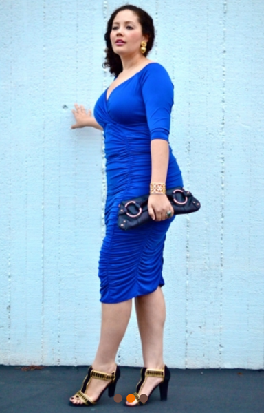 Plus Size Women Solid Half Sleeve Puckering Deep V-Neck Bandage Dress